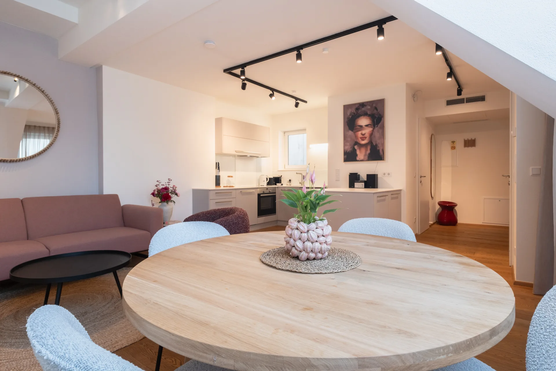 Extended Stay Apartments in Wien: the 2026 relocation guide for foreign professionals